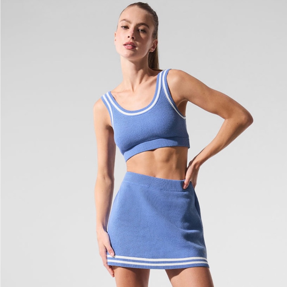 NWT Alo Yoga Crystal Clear Blue Size